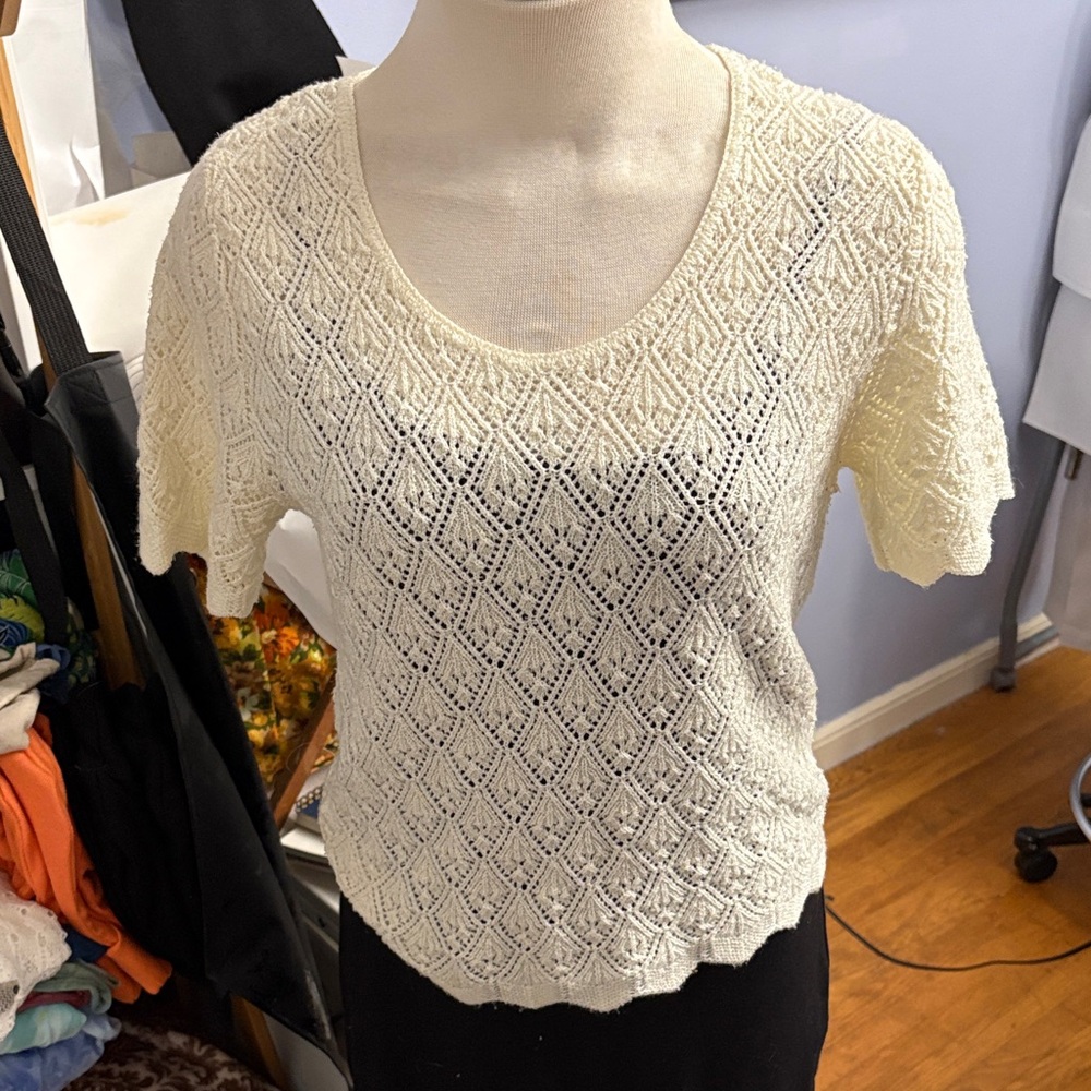 Elegant Cream Knit Sweater